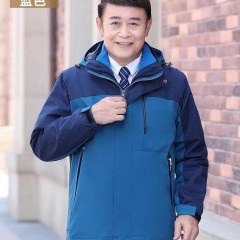 爸爸外套春秋季新款夹克可拆卸中老年人冲锋衣男三合一爷爷上衣服